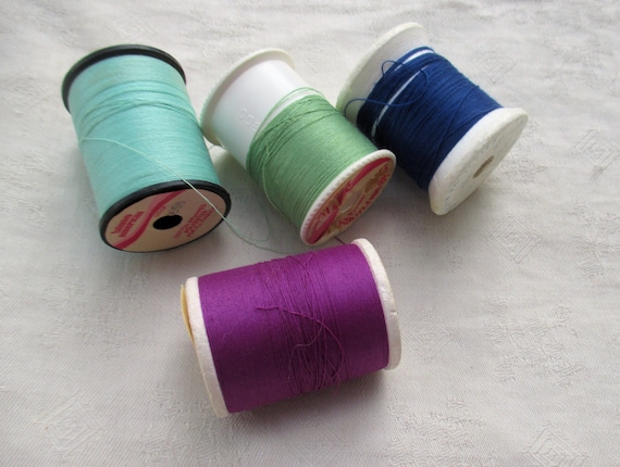 Lot of Assorted Partial Spools of Thread 