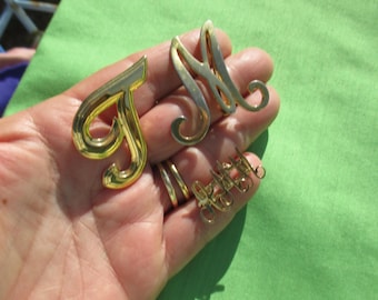 Lot of Assorted Initial Brooch&#39;s