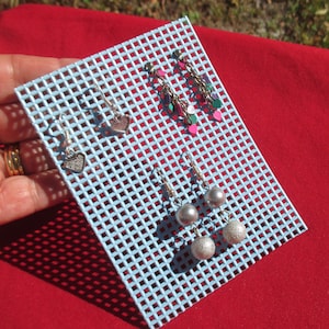 Destash Lot Of Dangling Heart & Beaded Pierced Earrings