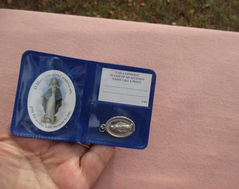 Catholic Pocket Shrine Miraculous Medal I Am Catholic