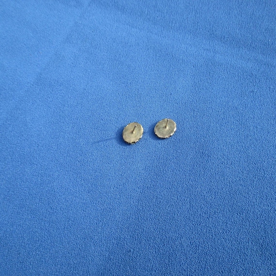 Guilloche Initial E Oval Shaped Stud Earrings - image 2