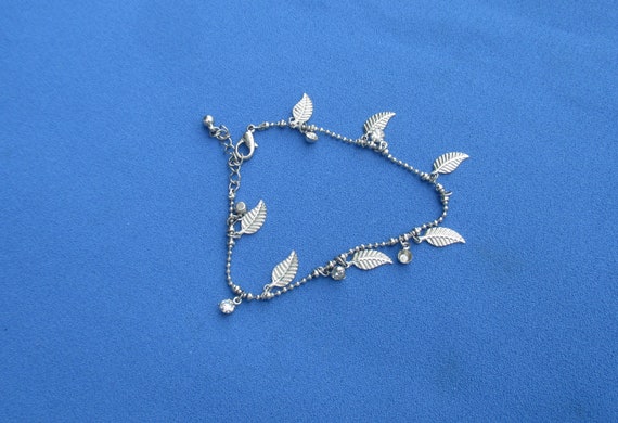 Leaf Shaped Rhinestone Dangle Bracelet Missing Da… - image 2