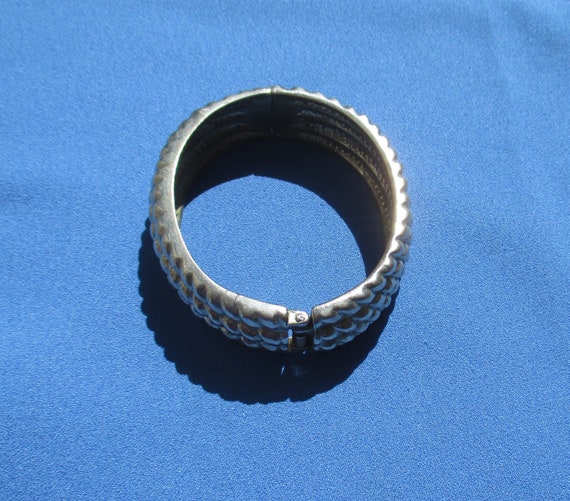 Textured Hinge Style Bracelet - image 4