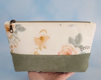 Bloemen make-up tas, ritszakje, reistas, clutch, make-up projecttas, tas met ritssluiting, handgemaakt cadeau, bruidscadeau.