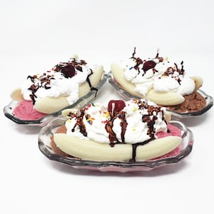 Banana Split Candle image 1