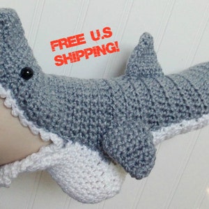 ADULTS - Unisex Crochet Shark Slipper Socks