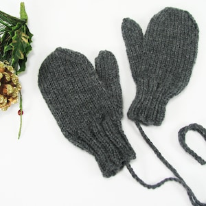 Toddler Superwash Merino Wool Mittens on String, Dark Grey, Size 1-2 or 2-4, Vintage Style Seamless Hand Knit Very Soft Cozy Hypo-Allergenic