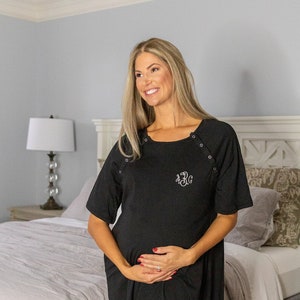 Monogrammed Maternity Labor Delivery Hospital Gown GOWNIE / Nightgown/by Baby Be Mine /Baby Shower Gift / Hospital Bag /Black