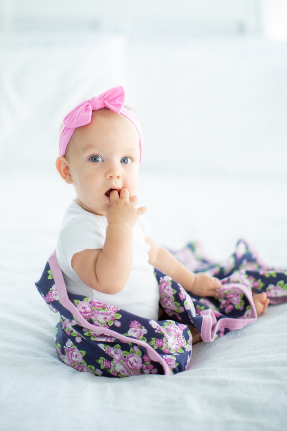 Chaussettes et son bandeau bébé fille en tulle à porter à un