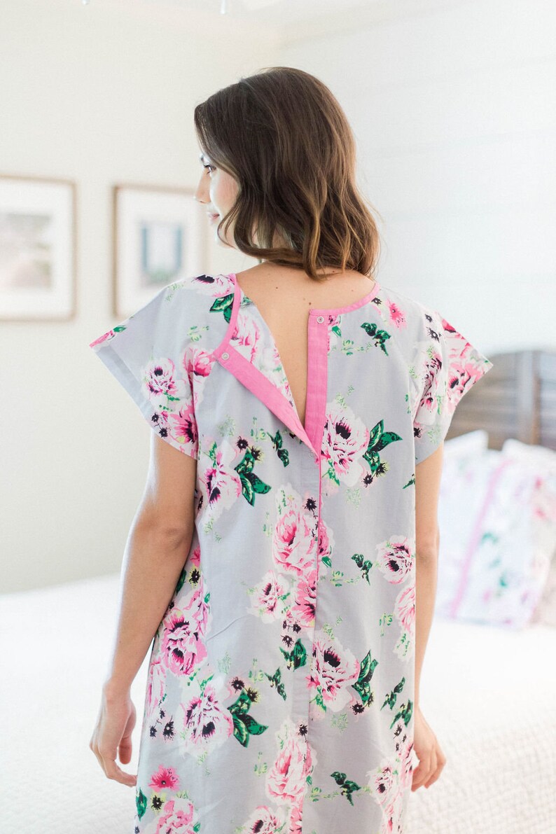 custom labor and delivery gowns