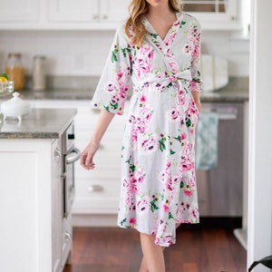 Maternity Delivery Labor Nursing Robe & Matching Baby Girl Coming Home Set / By Baby be Mine Maternity /3 PC Set Olivia Floral image 7