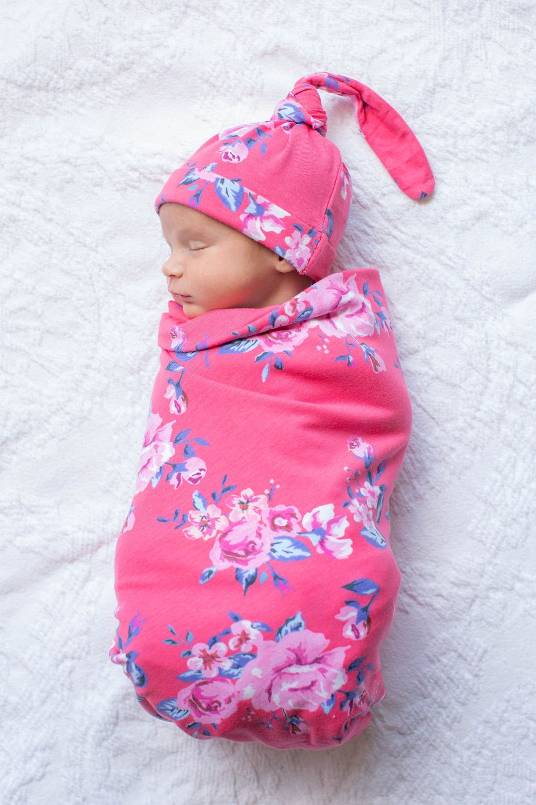 Baby Girl Swaddle Blanket and Newborn Hat Set / Baby Shower Gift / Baby