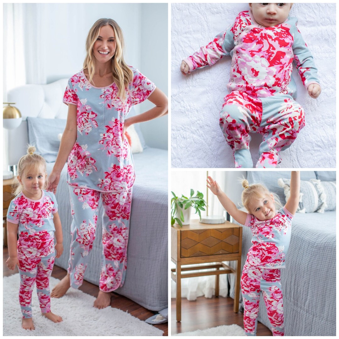 Maternity Nursing Pajamas & Big Sister Pajamas and Matching Baby Girl Kimono Set / Baby Coming