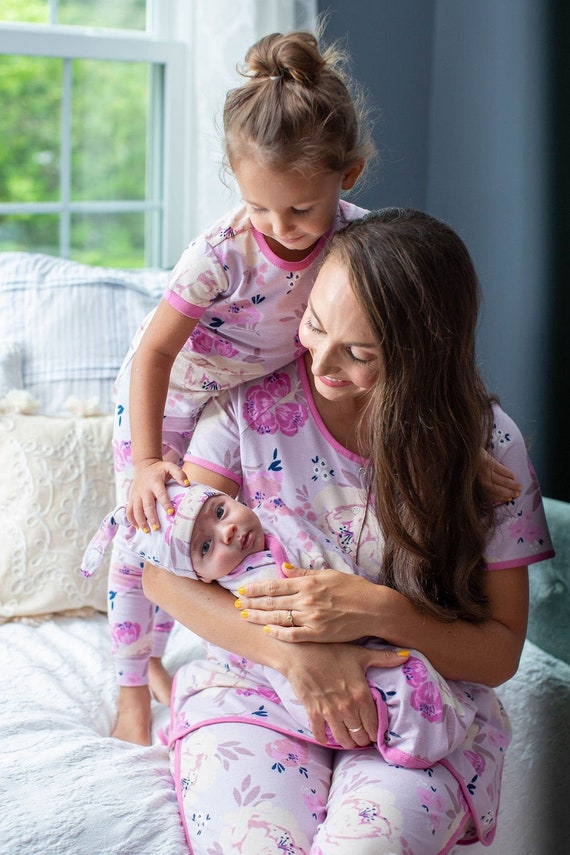 Olivia Maternity Nursing Pajamas