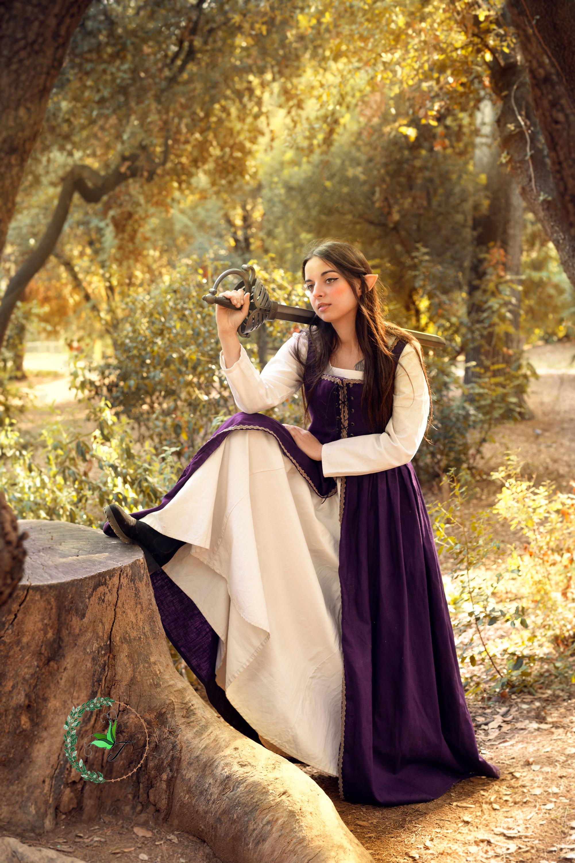 Medieval Linen Dress "Agatha" - Renaissance Gown For Women, Larp, Fantasy, Cottagecore, Wedding