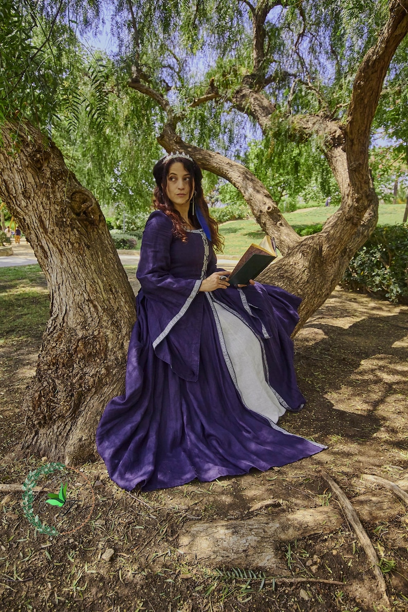 Medieval Linen Renaissance Fantasy Gown with Sleeves - LARP Costume for Fairy & Viking Reenactments image 3