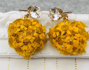 Secret Garden - Real Flower Earrings, 3D Flower Earrings, 18k Gold Plated, Resin Flower Earrings, Unique Earrings, Gift, Botanic, OOAK