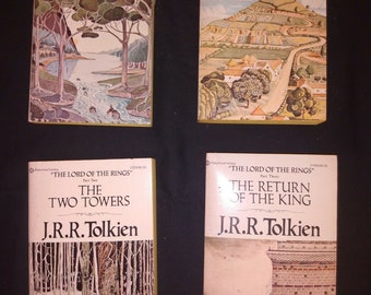 El Hobbit y la trilogía de los años 70. Edición de bolsillo de Ballantine, todos en EXCELENTE ESTADO. Artículos de colección. Ideales para regalar.