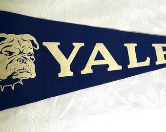 Vintage Yale Bulldog Felt Pennant