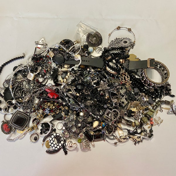 STUNNING Costume Jewelry Lot - Black White Cream - STUNNING Stone/Glass Pieces - Also Fun Pieces and Funky Parts in the Mix