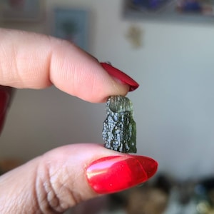 Raw Moldavite Crystal, Moldavite stone, Healing stones