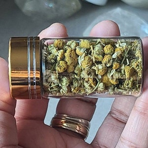 Organic chamomile flowers, Dried flowers, Herbal tea