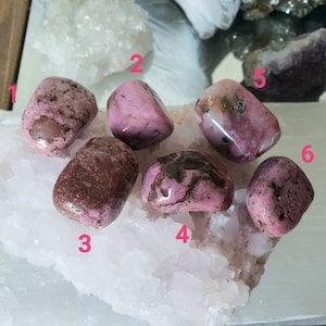 1 Cobalto calcite tumbled stone, Pink calcite, Healing crystals