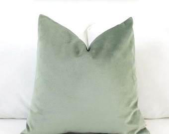 Funda de almohada de terciopelo verde espuma de mar – Cojín costero suave color salvia – Decoración relajante de spa – Cuadrada y lumbar