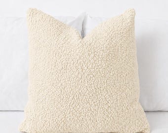 Funda de almohada Teddy Boucle color avena claro / Cojín decorativo neutro cálido / Decoración acogedora de estilo escandinavo para el hogar