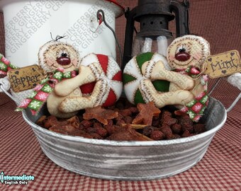 E-Pattern - Pepper and Mint Hugs Pattern #165 - Primitive Doll E-Pattern - Christmas - Gingerbread - Peppermint - English Only