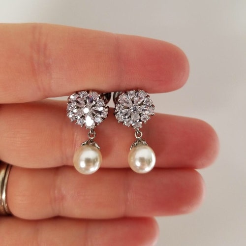 Diamond and Pearl Drop Wedding Gauges Plugs 8g0g Etsy