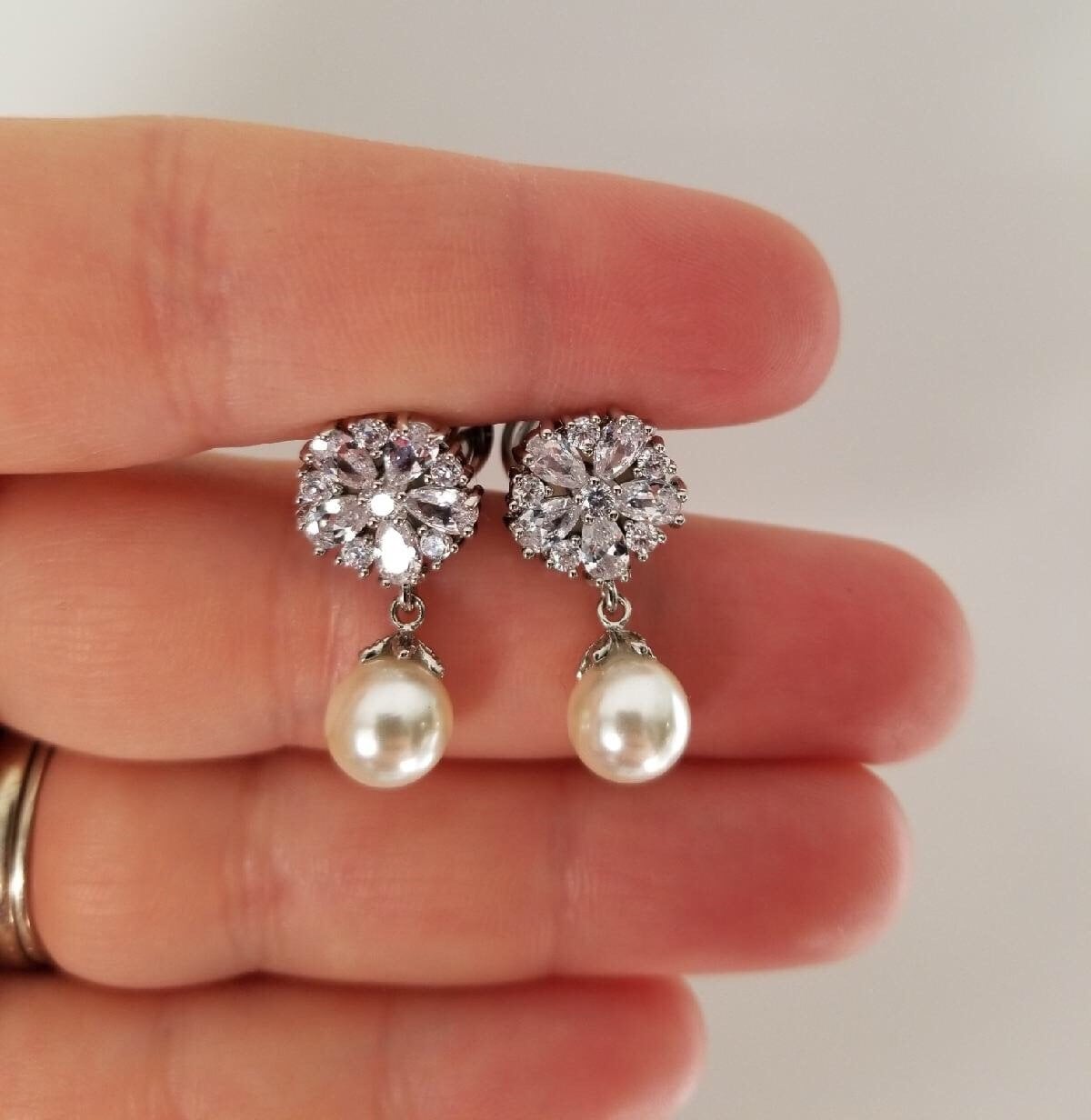 Diamond and pearl drop wedding gauges plugs 8g-0g