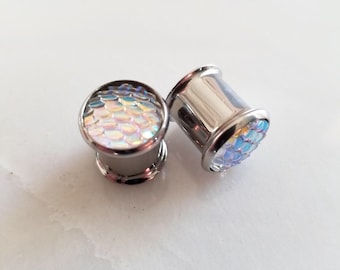 White Iridescent Mermaid Scale Plugs: Lightweight Gauges