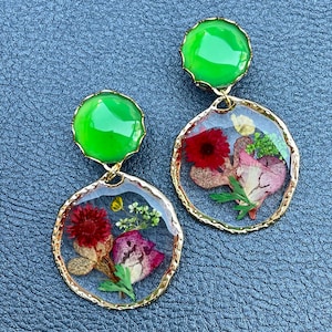 Green stone Pressed flower resin gold dangle plugs gauges.