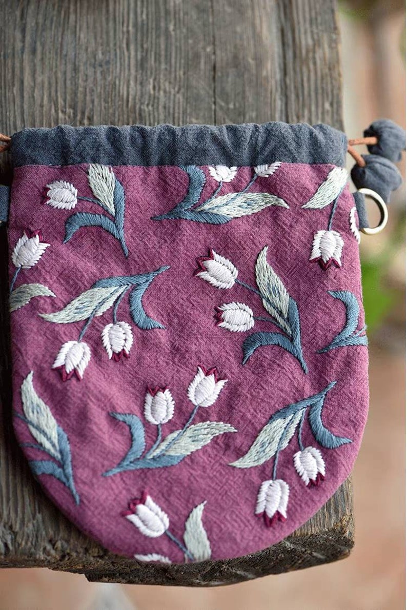 Flower hand embroidery hand bags,bunch of pocket,tulip,lotus