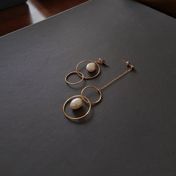 Sia - Mismatched Earrings, Asymmetrical Earrings, Christmas Gift Idea, Gold Chain Earrings, Pearl Earrings, Geometric Earrings