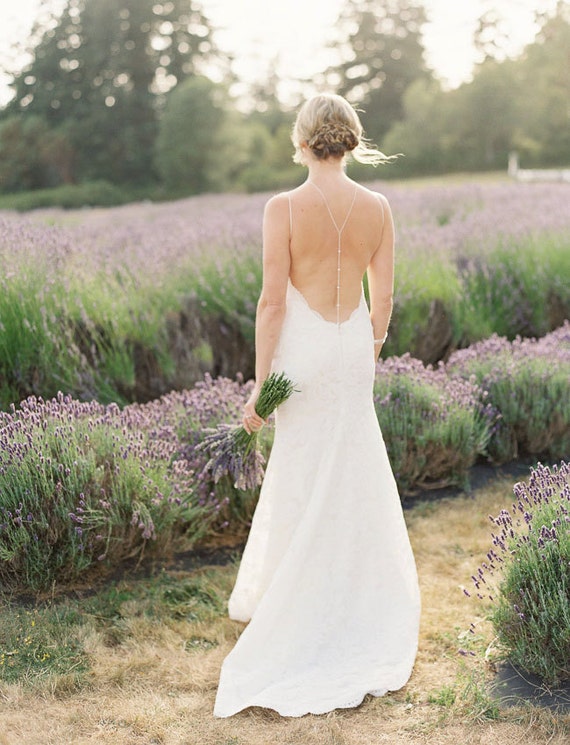 Wedding dress 2024 back chain