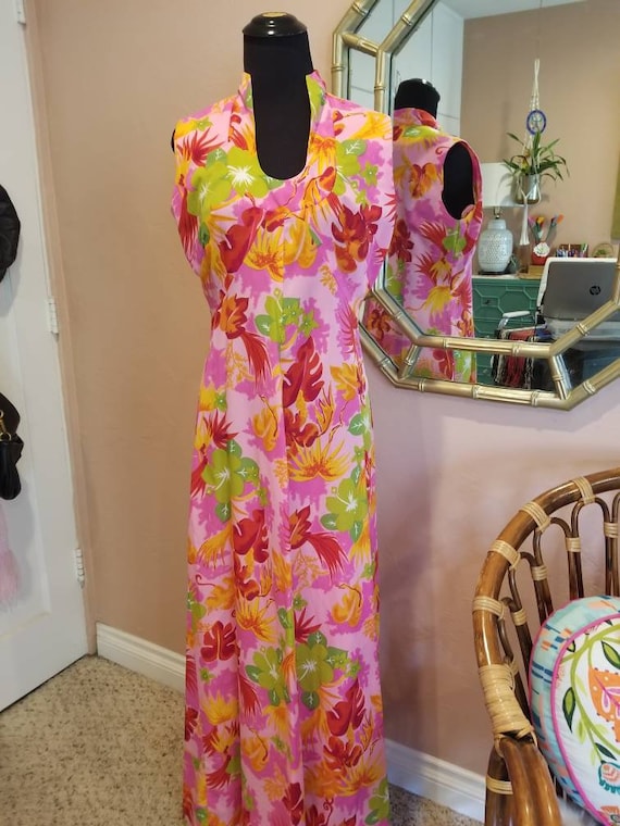 Vintage BJs Fashions Hawaii Maxi Floral Dress - H… - image 4