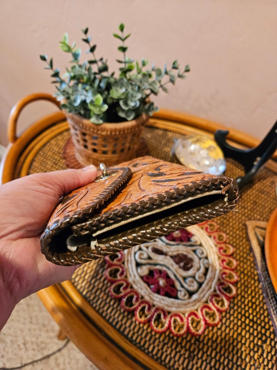 Vintage Handmade Tooled Leather Wallet Clutch Bag - image 7