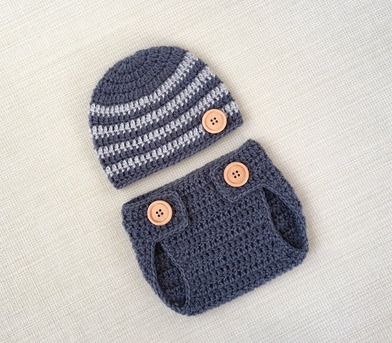crochet newborn outfit