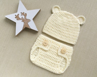 Newborn photo outfit, crochet baby bear hat and diaper cover set. New born boy photography props. Baby boy coming home outfits