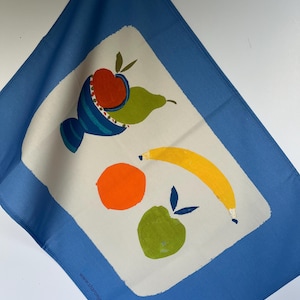 Fruit Bowl Tea towel - Cornflower