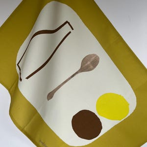 Bottle  + Spoon Tea  towel - Chartreuse