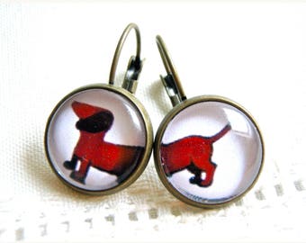 Glass cabochon earrings, sausage dog, dachshund, asymmetrical, in bronze or silver. Fun and original.