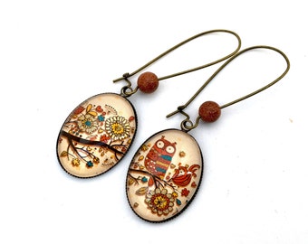 Dangling or sleeper earrings, oval, owl and tree, natural pearl, bronze and glass cabochon.
