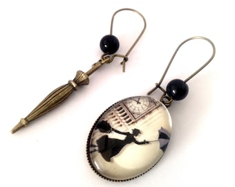 Asymmetrical earrings: Mary Poppins