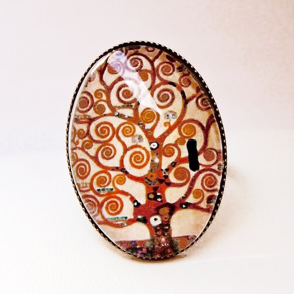 Bague ovale cabochon : arbre de vie de Klimt. Beige et bronze, verre.