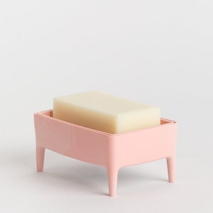 millennial pink recycled soap dish organic soap bar image 2