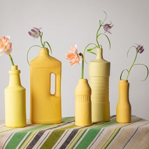 Yellow porcelain vase 5 image 7