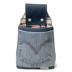 Belt bag Wallaby Upcycling jeans Space for wallet Keys Work material Waiter's bag image 1
